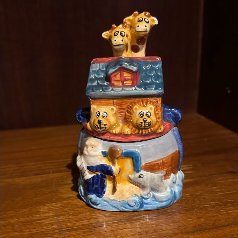 Noah's Ark Ceramic salt and pepper set
